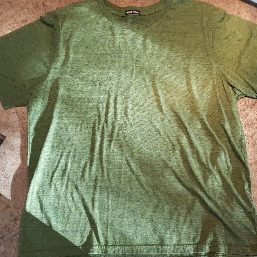 Mens XL hunter green short sleeve shirt